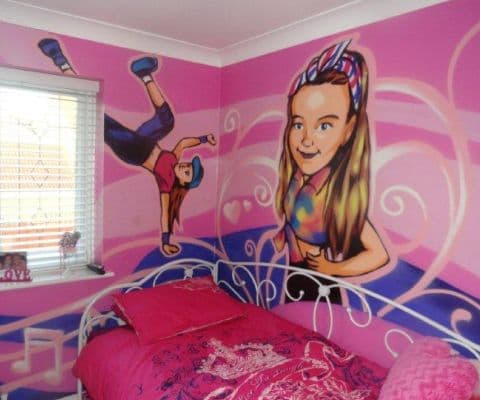 India Bedroom graffiti